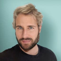 Oliver Parker